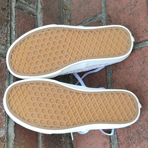 Vans Unisex Canvas Sneaker Size 5.5 (535) - Picture 10 of 10